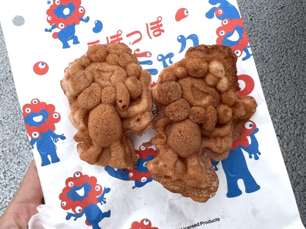 大阪万博限定のたい焼き風スイーツ「ミャクミャク焼き」