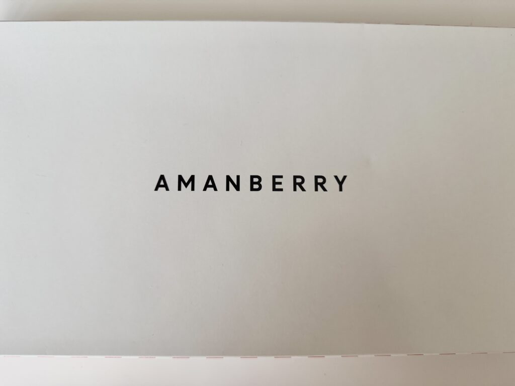 AMANBERRY アマンベリー ロゴと箱デザイン