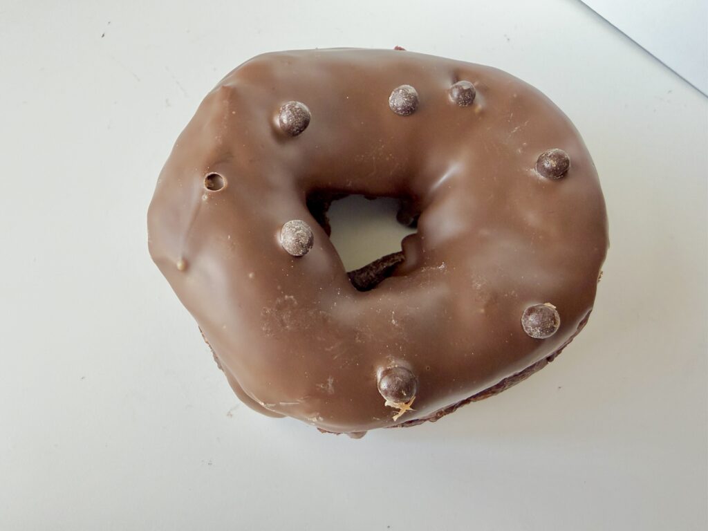 自由が丘アイムドーナツのリングチョコクリーム