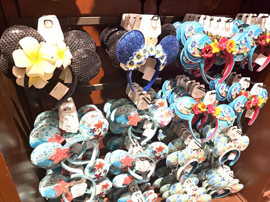 アウラニのカチューシャ売り場