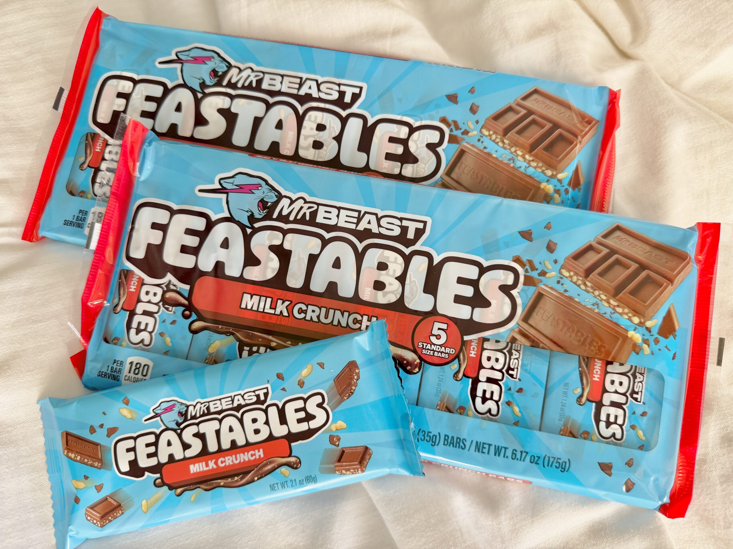 ハワイで購入したミスタービーストのチョコレート「Feastables Milk Crunch」5本入りパックと単品