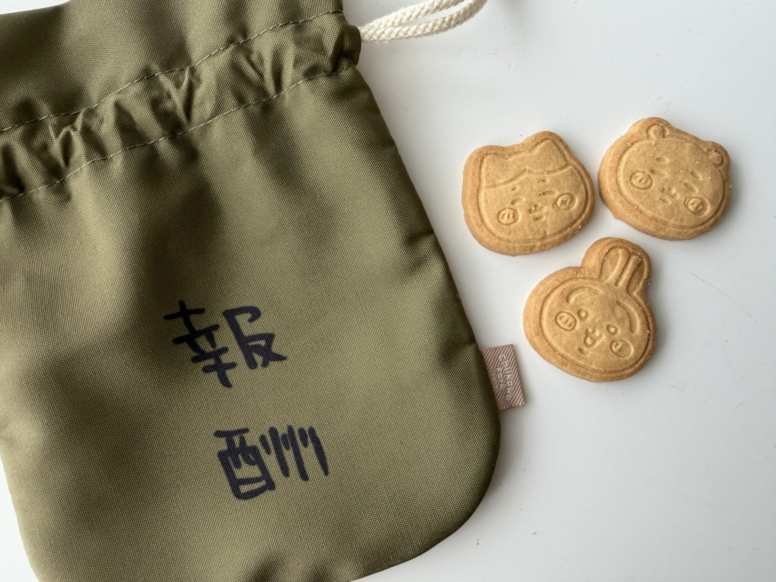 ちいかわ報酬袋クッキー 巾着とクッキーセット