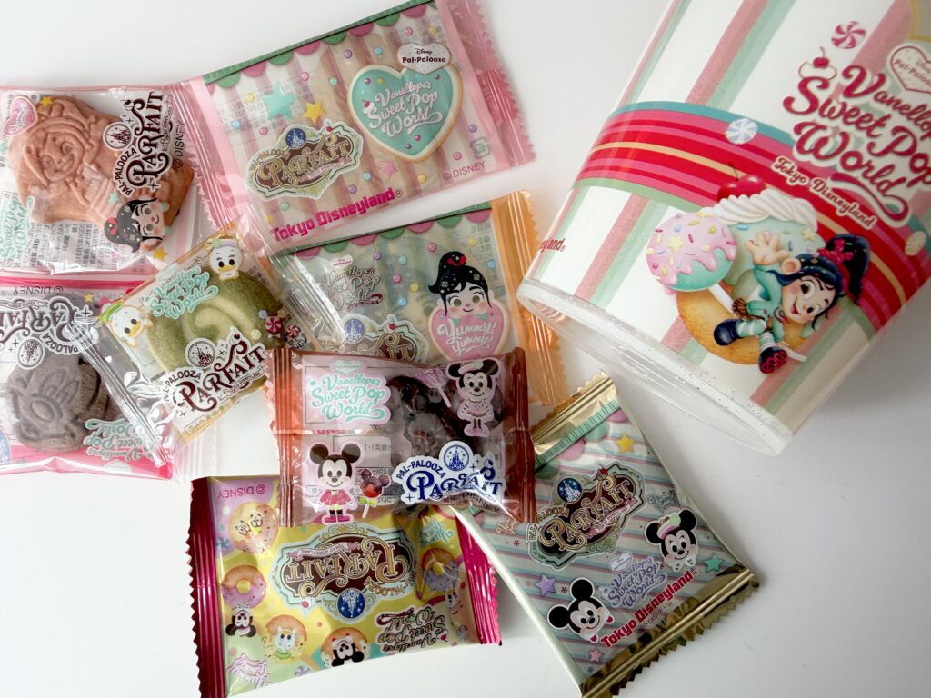 ディズニーランドのヴァネロペお菓子詰め合わせ