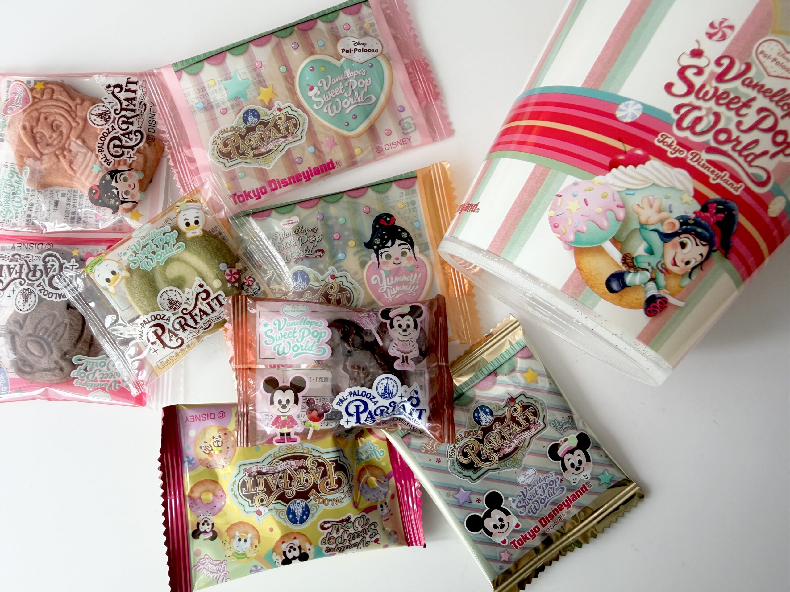 ディズニーランドのヴァネロペお菓子詰め合わせ