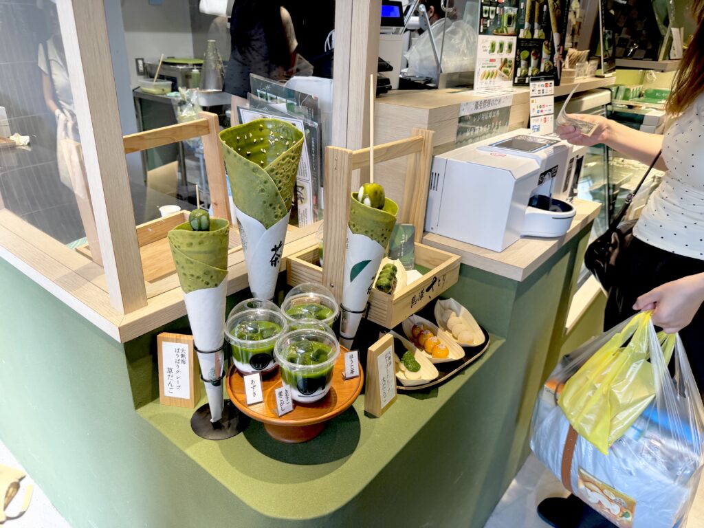 熱海さとり本店おこいちゃ茶房の抹茶スイーツ