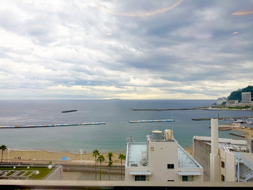 Premiumあたみから見える熱海の海