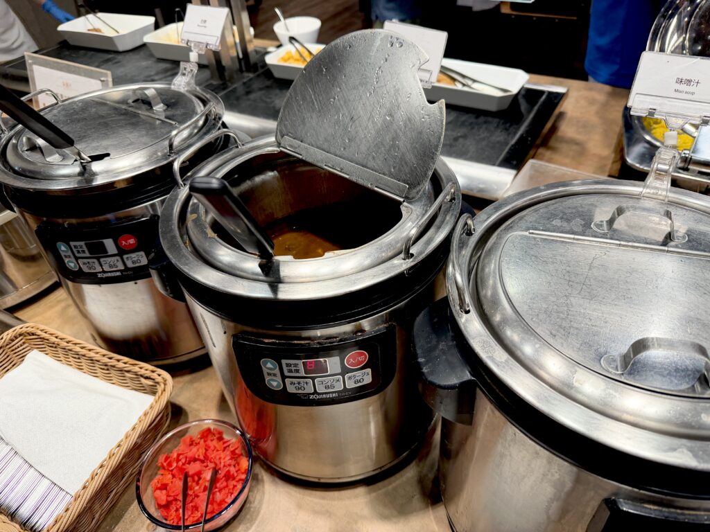 子どもも食べたPremiumあたみの朝食カレー