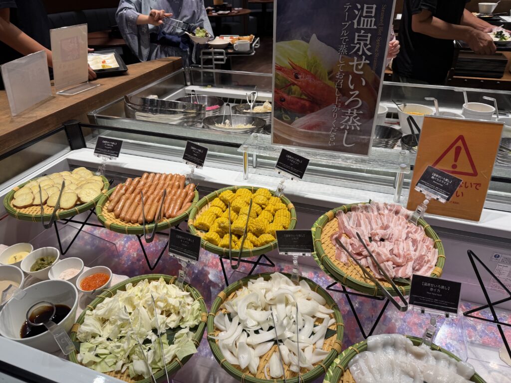 Premiumあたみ名物の温泉せいろ蒸しコーナー