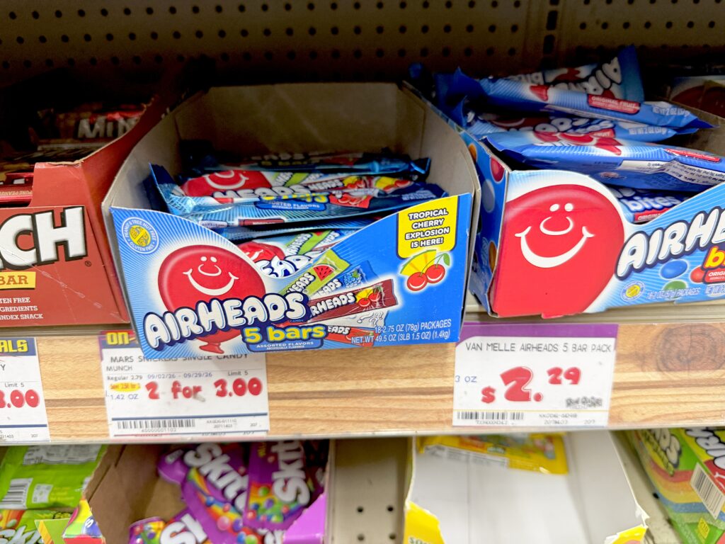 ハワイのドンキホーテで販売されているAirheadsのお菓子