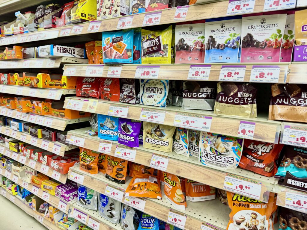 ハワイのドンキホーテのチョコレート売り場